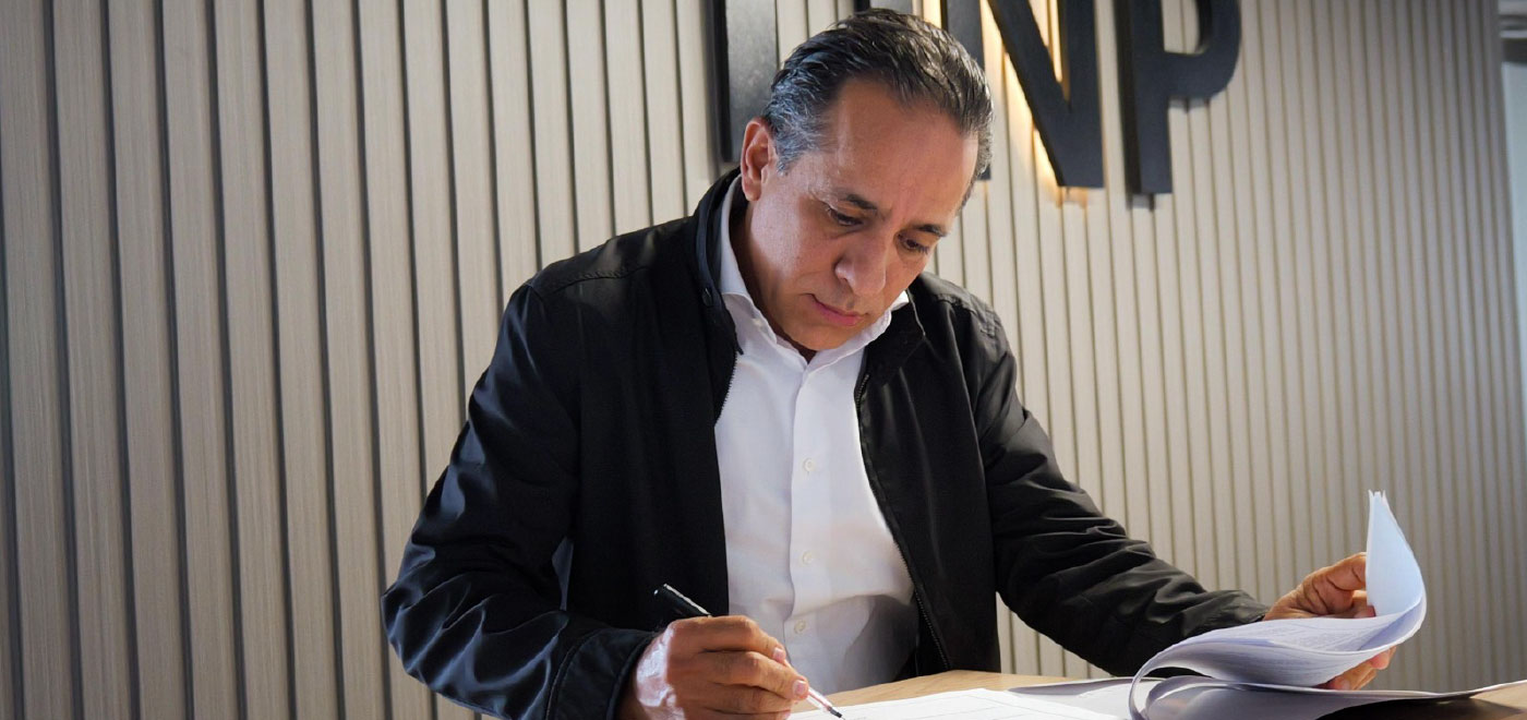 El Director del DNP, Alex López Maya, firmó el Decreto que crea la Comisión Mixta de Asuntos Campesinos